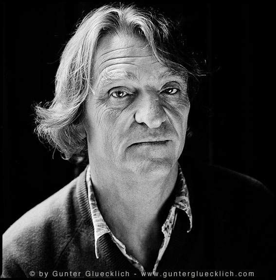 Gunter Glücklich Photography - Burgess, Melvin - Alphabetical