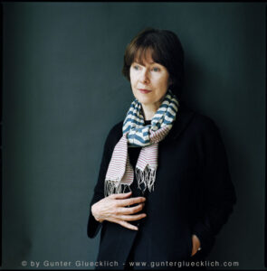 Gunter Glücklich Photography - Simmonds, Posy - Alphabetical