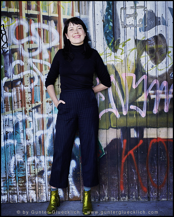 Gunter Glücklich Photography - von Suffrin, Dana - Alphabetical