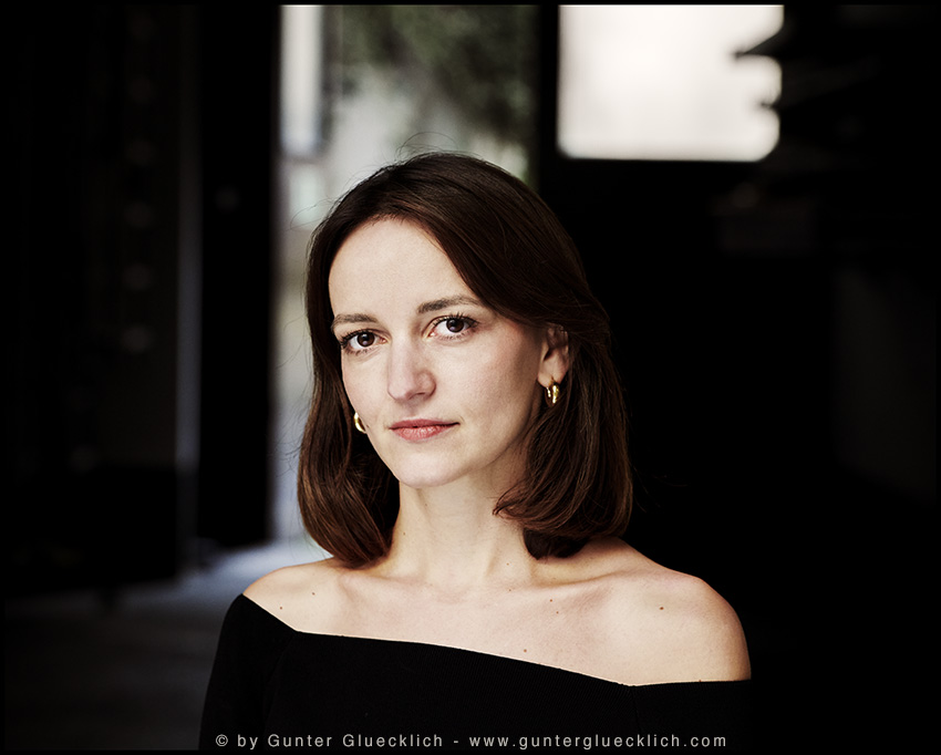 Gunter Glücklich Photography - Kicaj, Jehona - Alphabetical